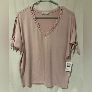 89th & Madison Ladies Blouse